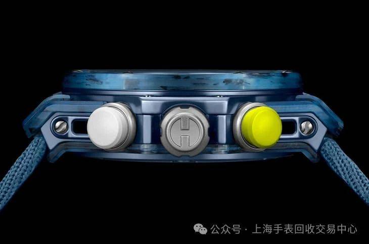 舶这款Big Bang充满为球王量身打造特殊设计qy体育球友会网球巨星乔科维奇终